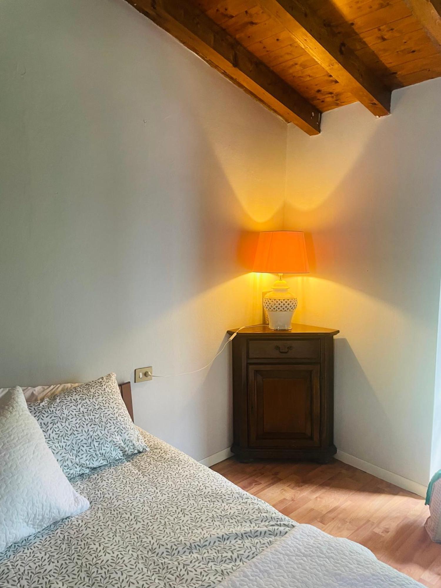 Apartamento La Casa Di Totta Stresa Exterior foto