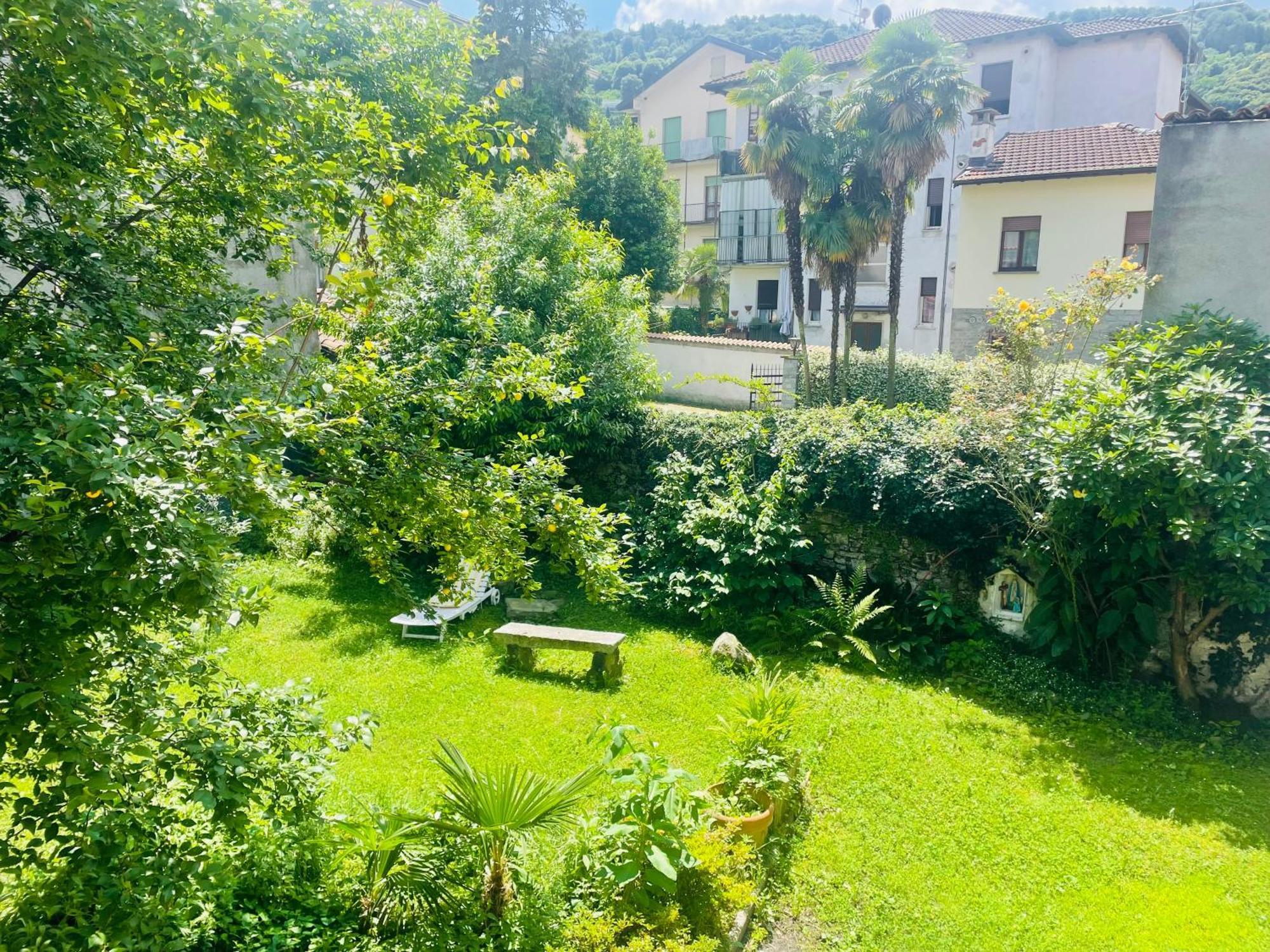 Apartamento La Casa Di Totta Stresa Exterior foto